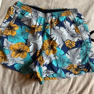 Patagonia Barely Baggy - Hawaiian Pattern